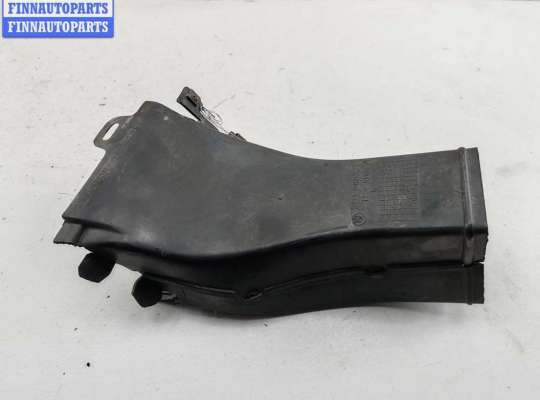 купить Воздуховод на BMW 7 E38 (1994-2001)