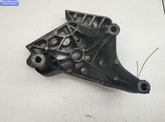 купить Кронштейн двигателя опорный на Skoda Octavia mk2 (A5 1Z) 2004-2013