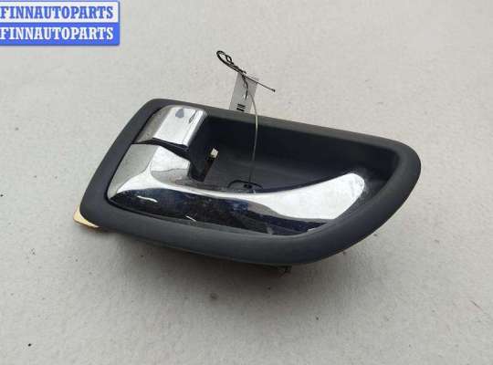 купить Ручка двери внутренняя задняя левая на Kia Sorento (2002-2009)