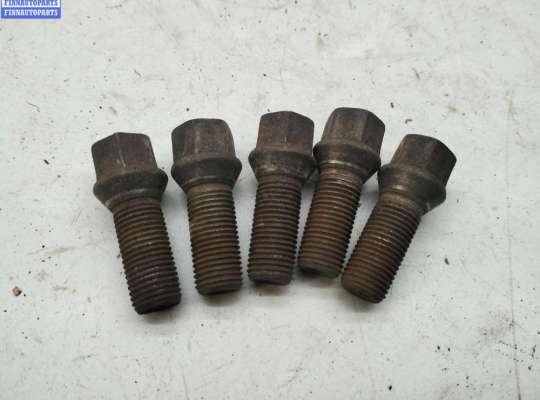 купить Болт колесный (гайка колесная) на Volkswagen Golf-4