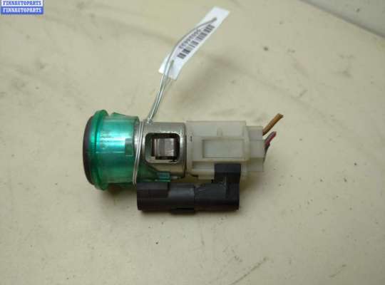 Прикуриватель VG2404966 на Volkswagen Transporter T4