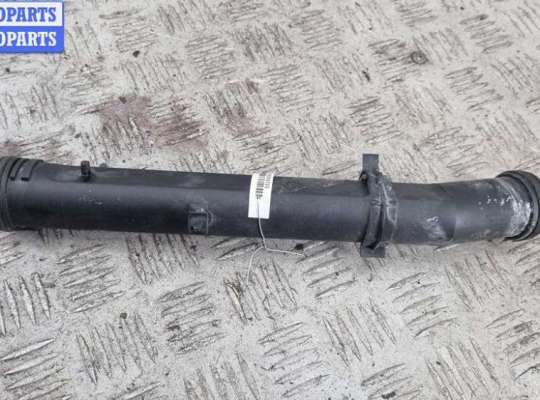 купить Трубка охлаждающей жидкости пластиковая на Volkswagen Golf-4