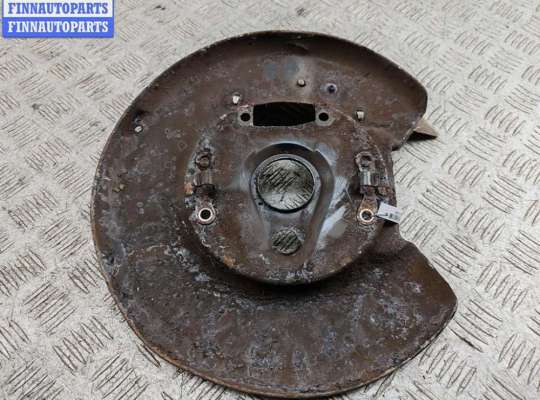 купить Щиток (диск) опорный тормозной задний правый на Volvo 850