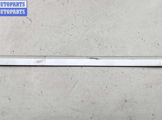 купить Молдинг двери задней левой на Audi A6 C5 (1997-2005)