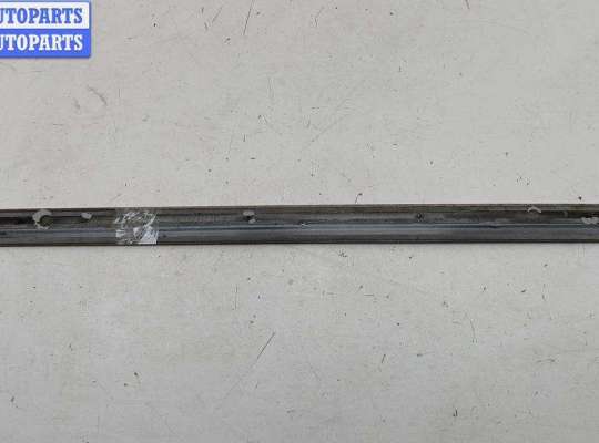 купить Молдинг двери задней левой на Audi A6 C5 (1997-2005)