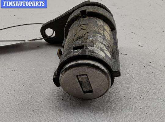 купить Личинка замка на Peugeot 307