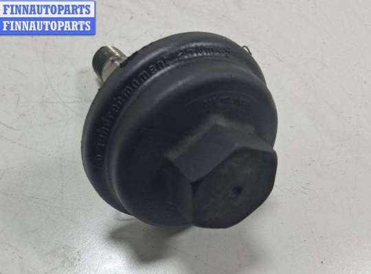 купить Крышка масляного фильтра на Audi A4 B8 (2007-2015)