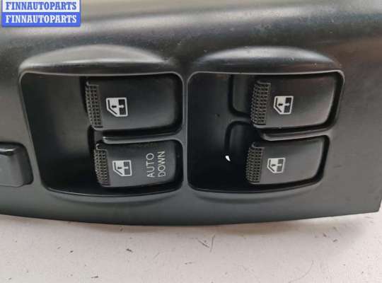 купить Блок кнопок управления стеклоподъемниками на Kia Sportage (2004-2010)