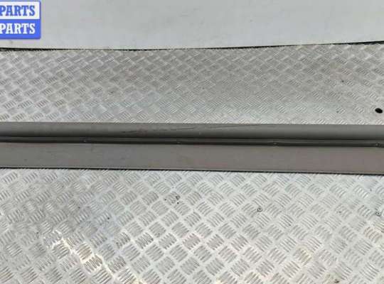 Купить Шторка багажника на Chrysler Voyager (2001-2007) Шторка багажника CRQ8089 на Chrysler Voyager (2001-2007)