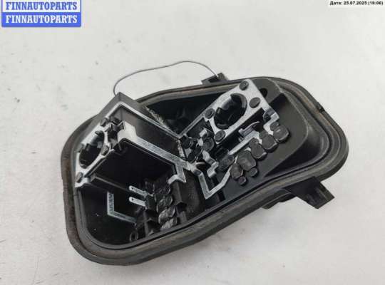 Плата фонаря заднего правого AU1547573 на Audi A6 C6 (2004-2011)