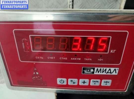 купить Стекло двери передней правой на Volkswagen Passat B4