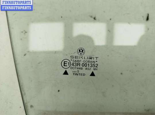 Стекло боковое двери на Volkswagen Passat B4 (3A)