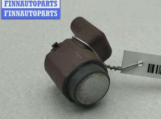 Датчик парковки (парктроник) передний VG2667156 на Volkswagen Passat B6