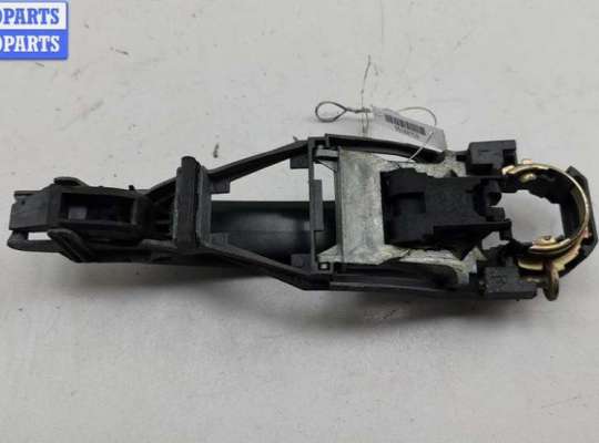 купить Ручка двери наружная передняя правая на Volkswagen Golf-4