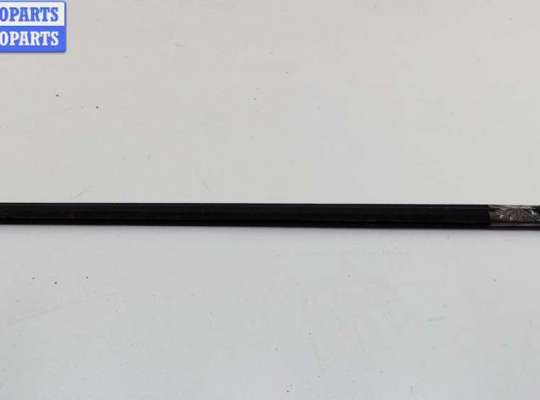 купить Молдинг стекла двери передней левой наружный на Ford Fiesta (2001-2007)