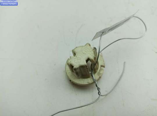 купить Патрон лампы фонаря на Mercedes S-Class W220 (1998-2005)