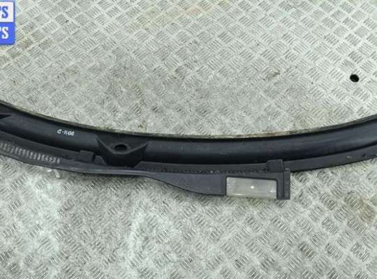 купить Дождевик на Volkswagen Golf-4