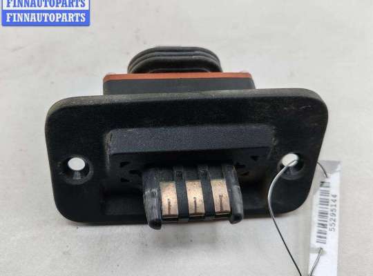 Выключатель концевой (концевик) VG2714884 на Volkswagen Caddy (2004-2010)