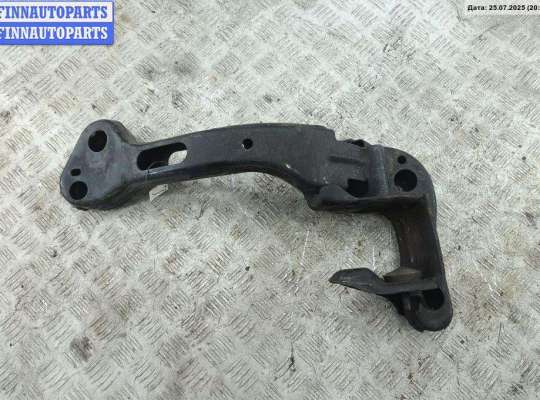 купить Кронштейн КПП опорный на BMW X3 E83 (2003-2010)
