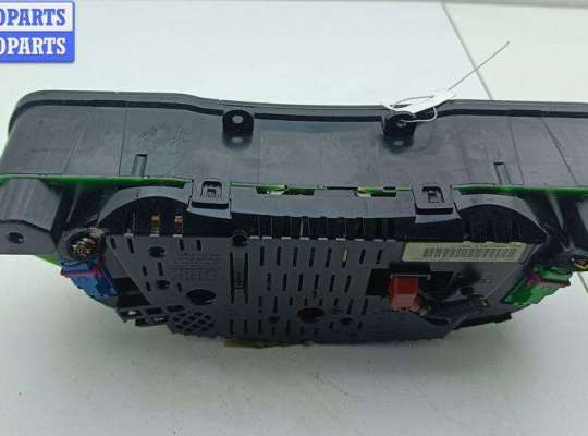 купить Щиток приборный (панель приборов) на Audi A6 C5 (1997-2005)