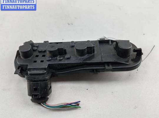 купить Плата фонаря заднего левого на Audi A4 B6 (2001-2004)