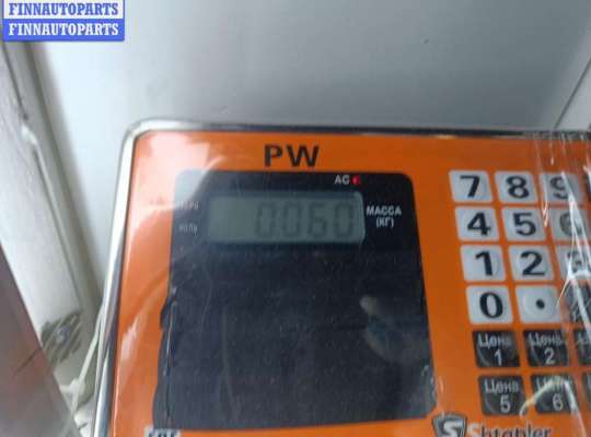 купить Ручка двери внутренняя задняя правая на Volkswagen Passat B4