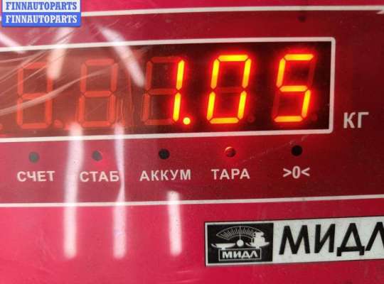 купить Решетка радиатора на Chrysler Voyager (2001-2007)