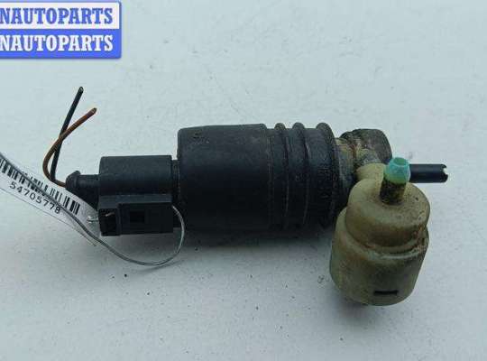 купить Насос (моторчик) омывателя стекла на Volkswagen Passat B5