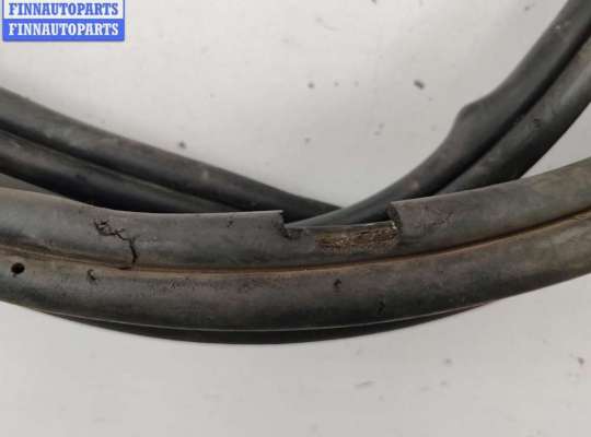 купить Уплотнитель крышки (двери) багажника на Volkswagen Transporter T4