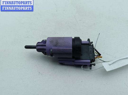 купить Датчик (включатель) стоп-сигнала на Volkswagen Sharan (2000-2010)