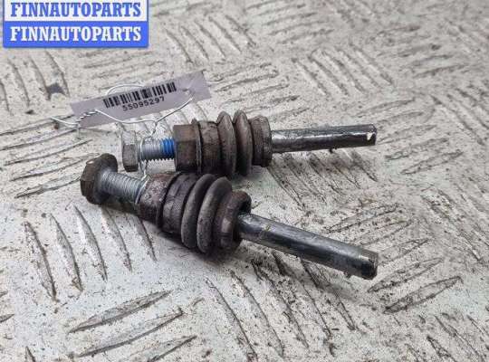 купить Болт крепления на Volkswagen Passat B6