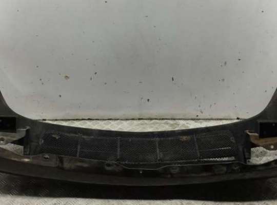 купить Бампер передний на Lancia Kappa