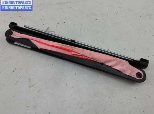 купить Знак аварийной остановки на Audi A6 C5 (1997-2005)