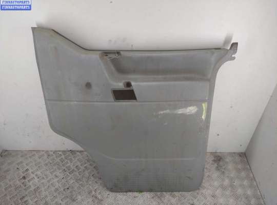 купить Обшивка двери передней правой (дверная карта) на Volkswagen Transporter T4