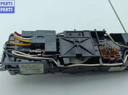 купить Переключатель отопителя на Mercedes Vito-1 W638 (1996-2003)