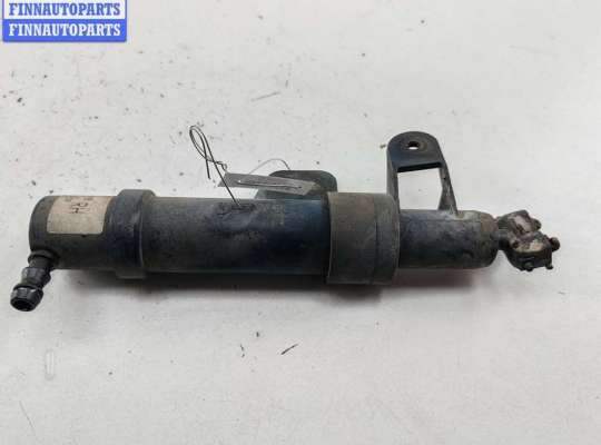 купить Форсунка омывателя фар на Kia Sorento (BL, 2002-2009)