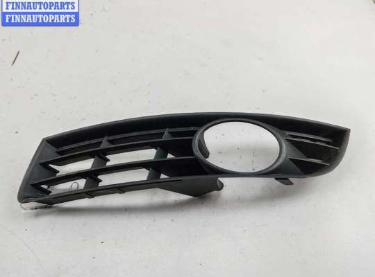 Рамка фары противотуманной левой VG2524589 на Volkswagen Passat B6