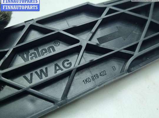 купить Накладка декоративная на Volkswagen Golf-5
