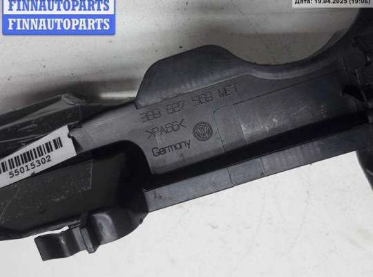 купить Накладка двери (крышки) багажника на Volkswagen Passat B5