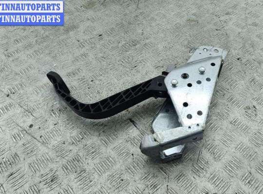 купить Педаль сцепления на Opel Zafira B (2004-2014)