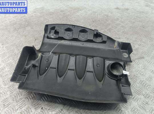 купить Накладка декоративная на двигатель на Renault Laguna II (2001-2007)