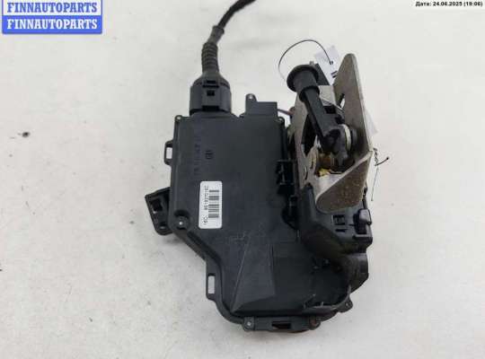 купить Замок двери передней правой на Audi A4 B6 (2001-2004)