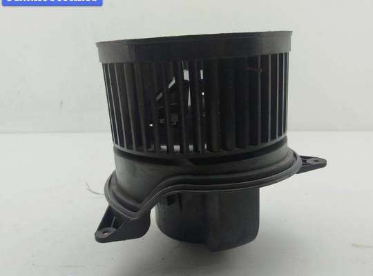 купить Двигатель отопителя (моторчик печки) на Ford Mondeo III (2000-2007)