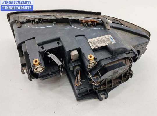 купить Фара правая на Audi A4 B6 (2001-2004)