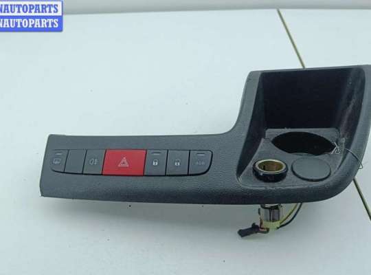 купить Кнопка аварийной сигнализации (аварийки) на Citroen Jumper (2006-2014)