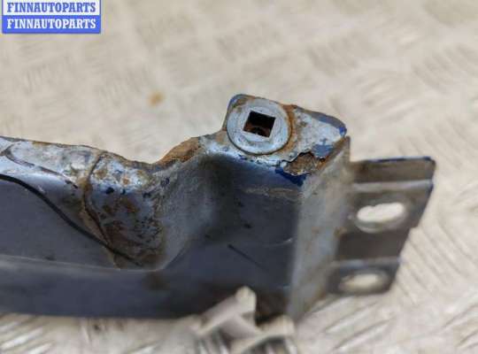 купить Крыло переднее правое на Volkswagen Passat B5