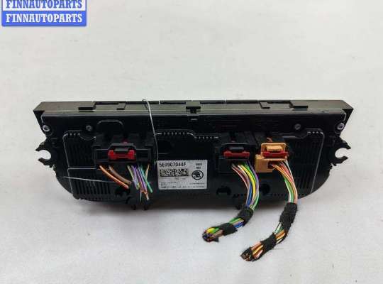 купить Переключатель отопителя на Skoda Octavia mk3 (A7 5E) 2013-2020