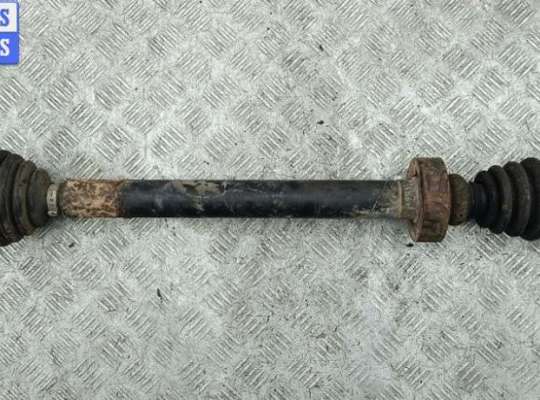 купить Полуось передняя правая на Volkswagen Passat B4