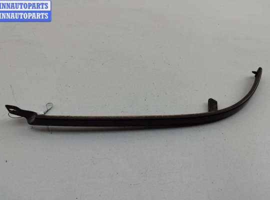 купить Ус под фару левый на Audi 80 B4 (1991-1996)