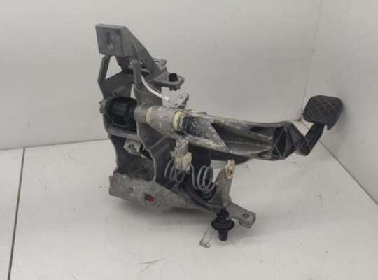 купить Узел педальный на Audi A4 B5 (1994-2001)